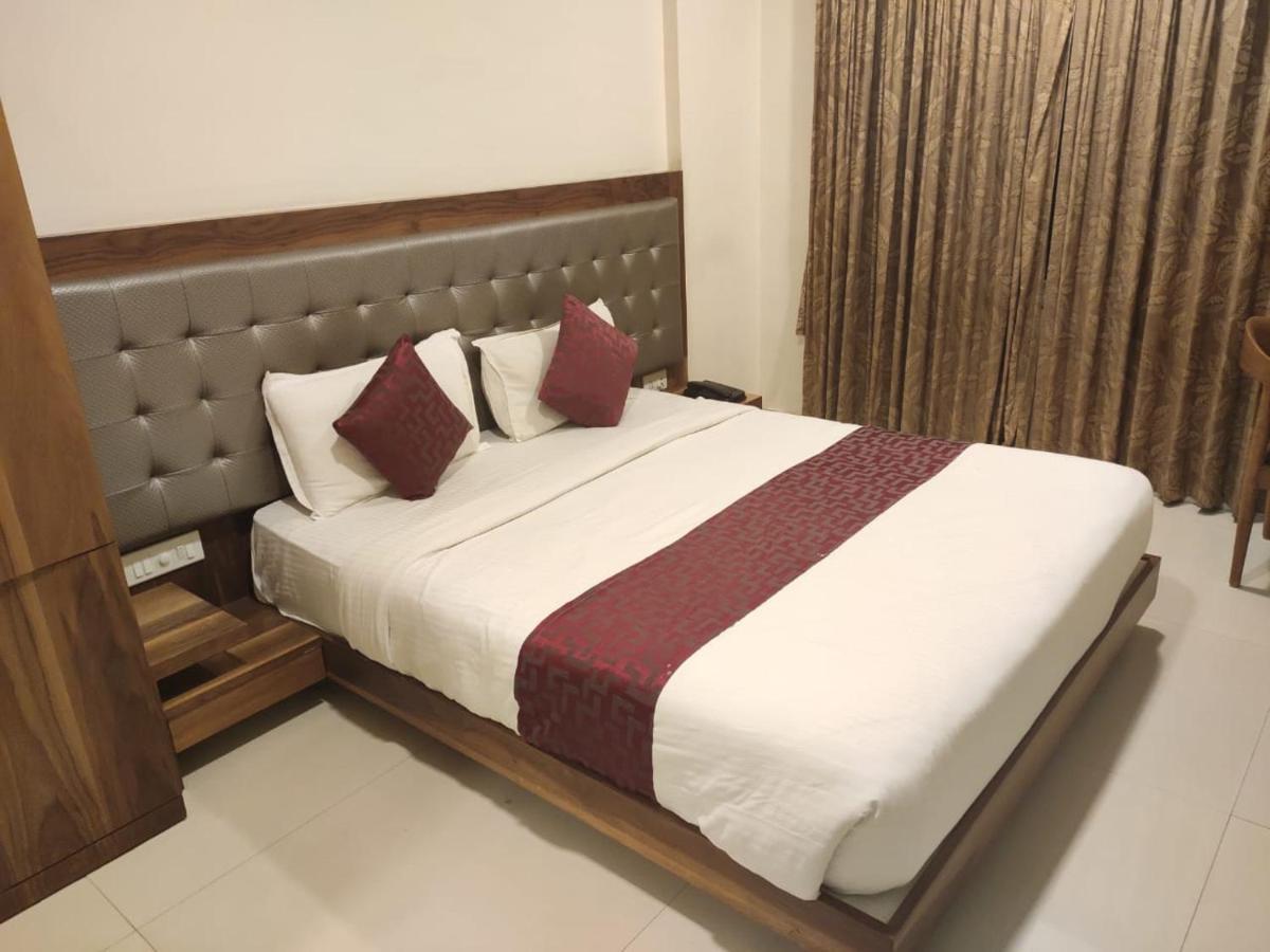 מומביי Hotel Powai Comfort מראה חיצוני תמונה