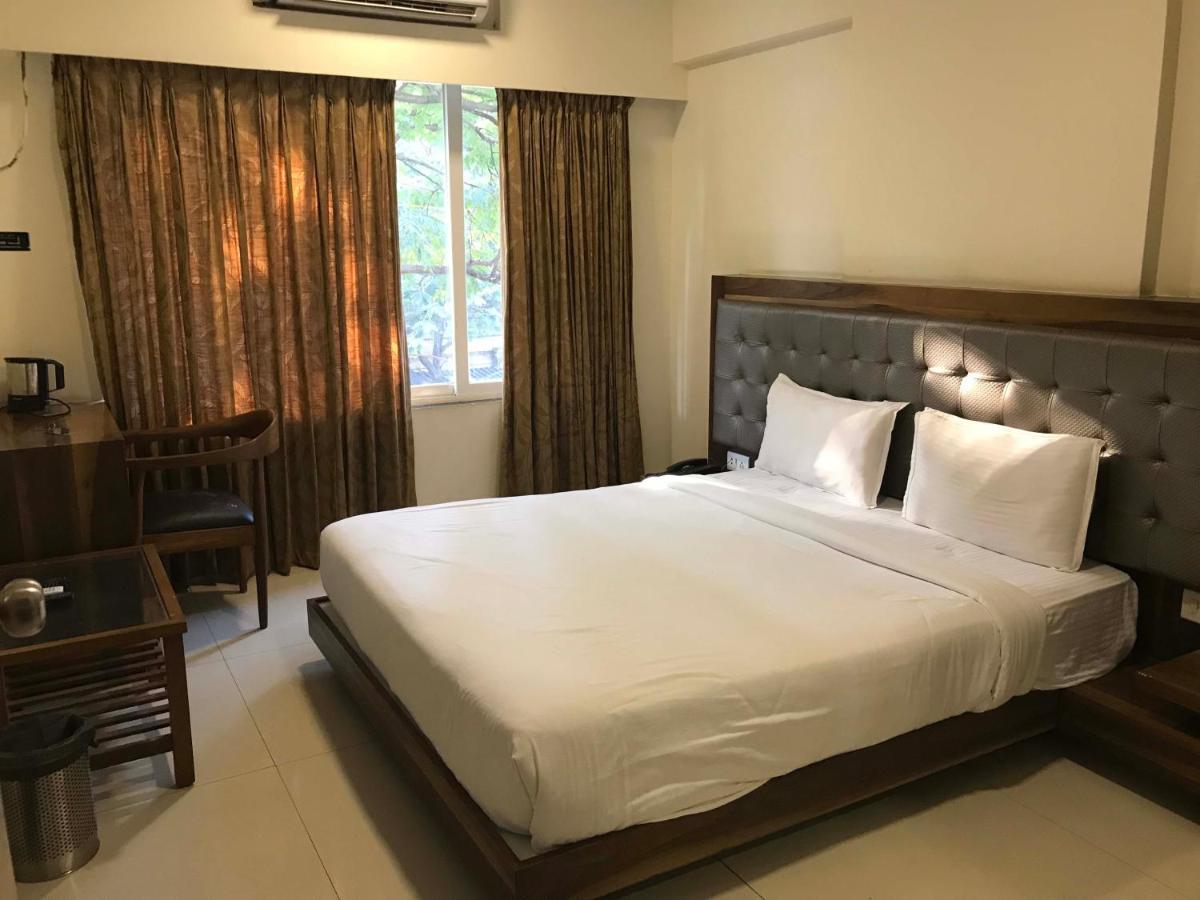 מומביי Hotel Powai Comfort מראה חיצוני תמונה